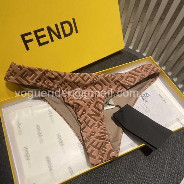 WE10033 Fendi WE10033 Fendi
