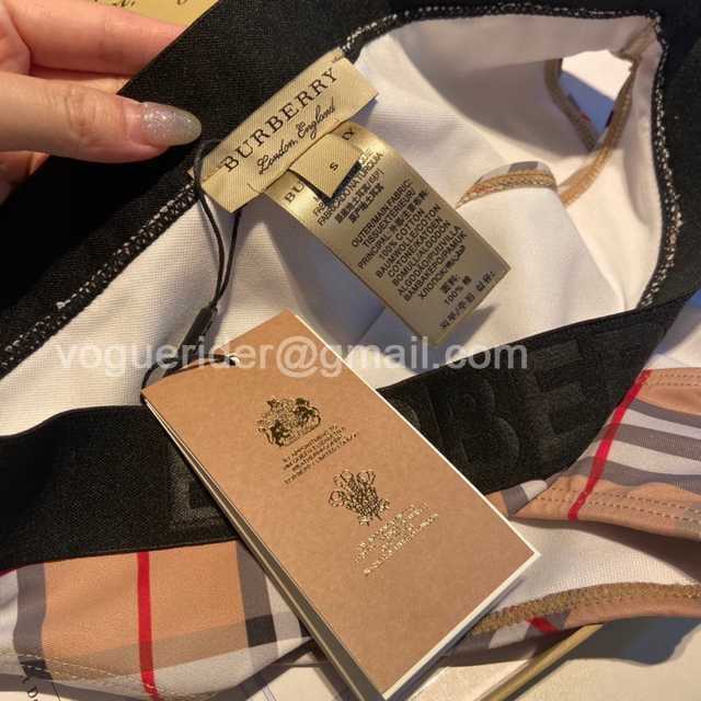 WE10045 Burberry WE10045 Burberry