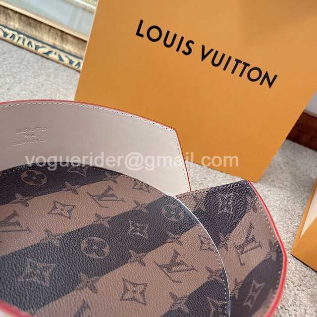 DE10002 LV x Nigo dishes