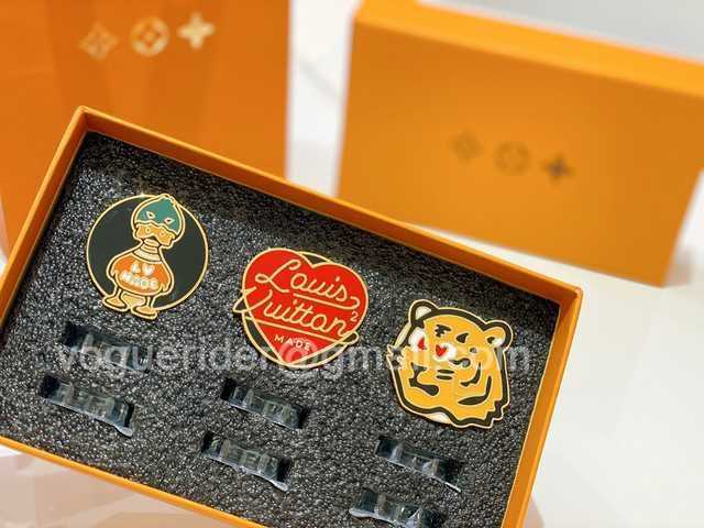 DE10003 LV X Nigo2 incense-sultry