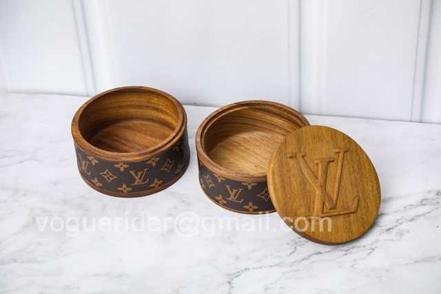 DE10005 LV Cosmetic case