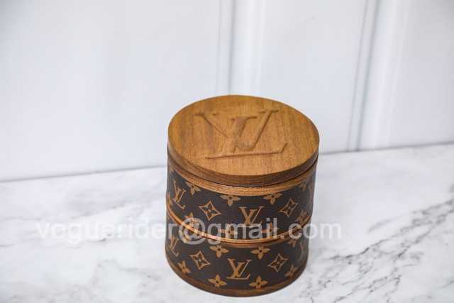 DE10005 LV Cosmetic case