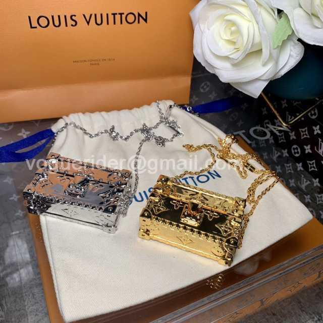 DE10006 LV Mini Petite Malle Bag DE10006 LV Mini Petite Malle Bag