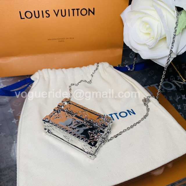 DE10006 LV Mini Petite Malle Bag DE10006 LV Mini Petite Malle Bag