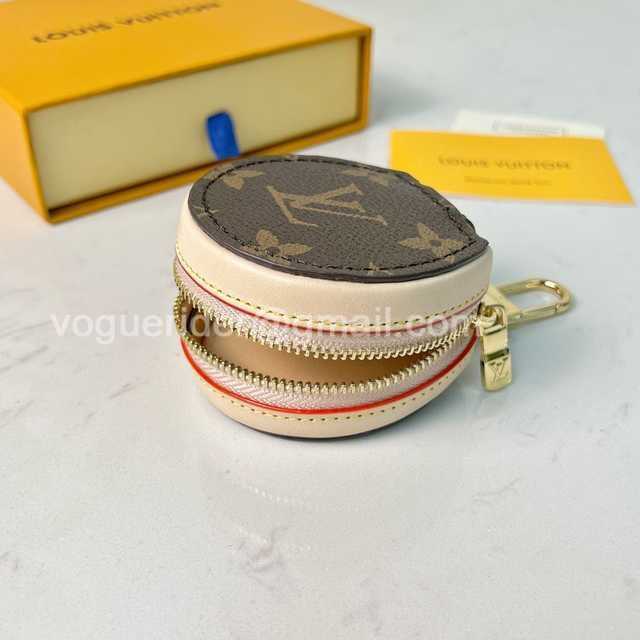 DE10007 LV Earphone Bag