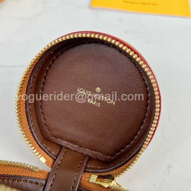 DE10007 LV Earphone Bag