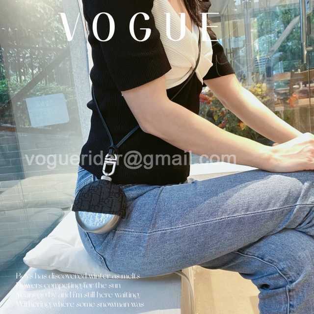 DE10010 Dior Small wine pot