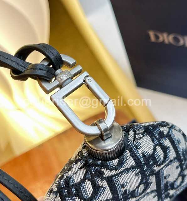 DE10010 Dior Small wine pot