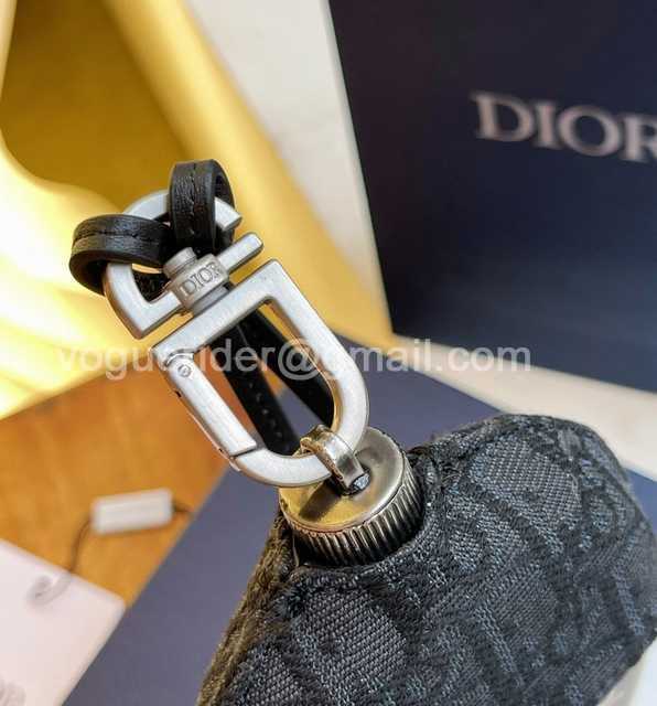 DE10010 Dior Small wine pot