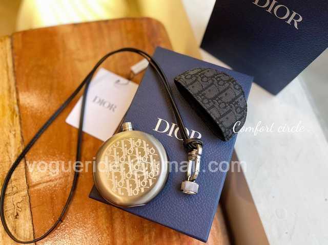 DE10010 Dior Small wine pot