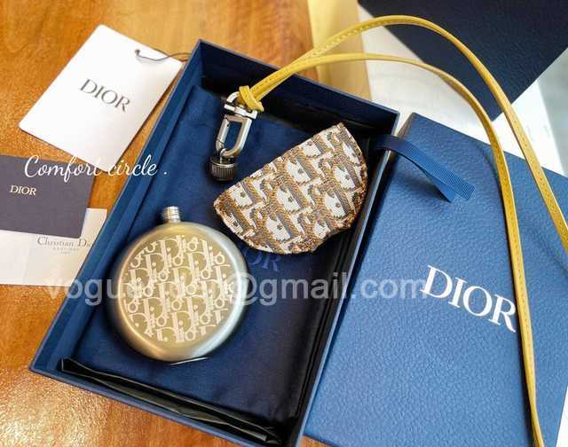 DE10010 Dior Small wine pot