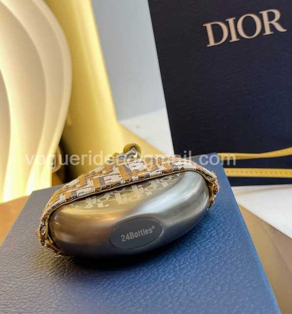 DE10010 Dior Small wine pot