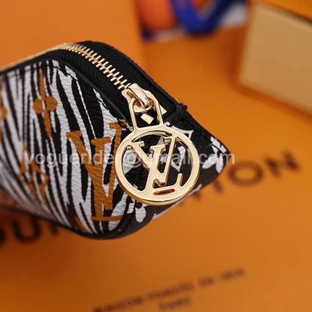 DE10019 LV Pencil Case