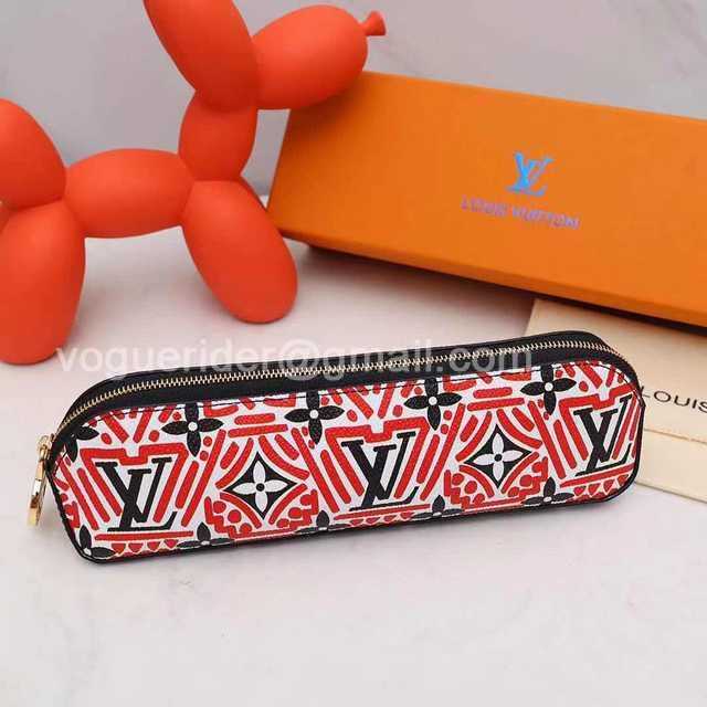 DE10019 LV Pencil Case