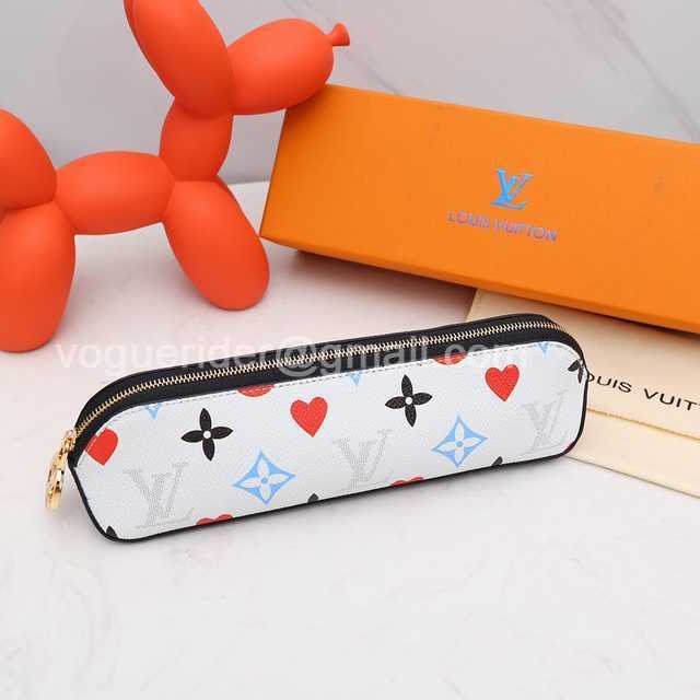 DE10019 LV Pencil Case