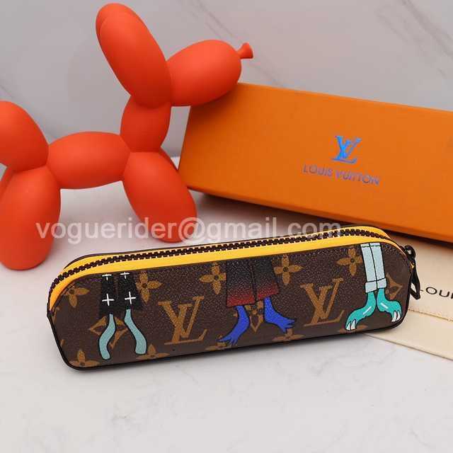 DE10019 LV Pencil Case