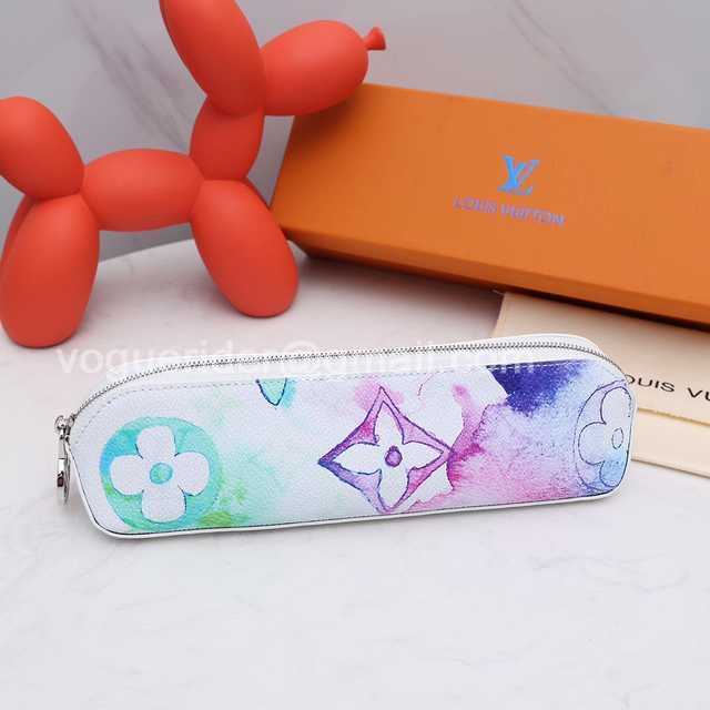 DE10019 LV Pencil Case