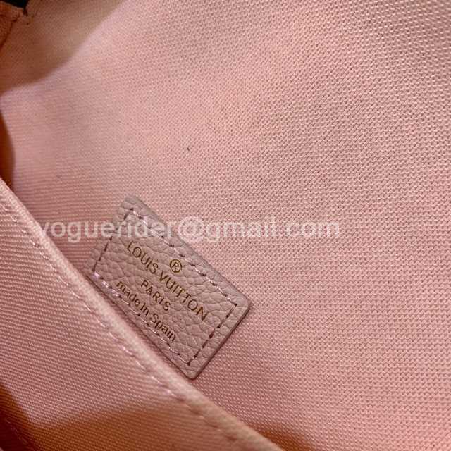 DE10023 LV Chain Bag