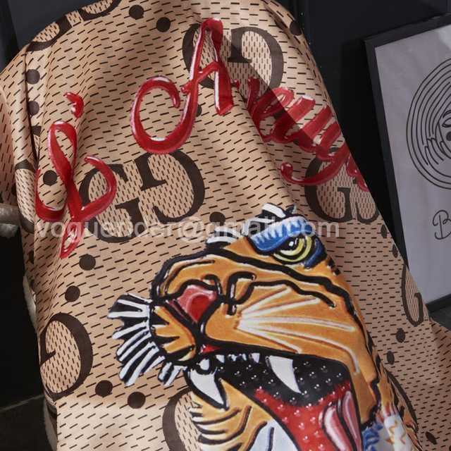 BE10032 Gucci blanket