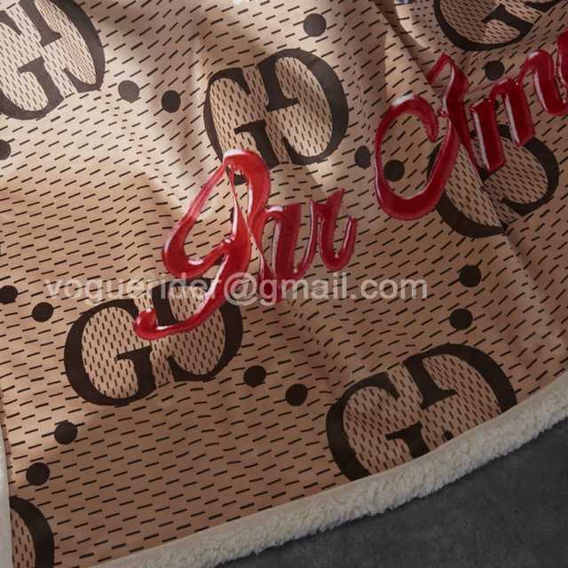 BE10032 Gucci blanket