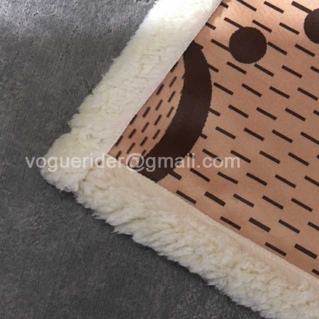 BE10032 Gucci blanket